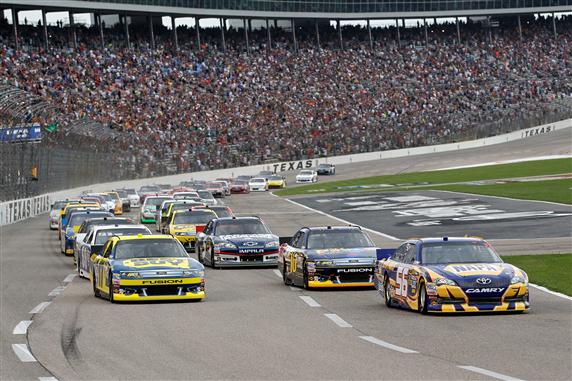Racing Action at Texas