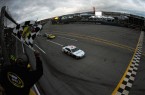 david_ragan_finish_line_win_talladega_aarons_499