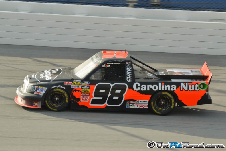 johnnysauter_mikeholtsclaw