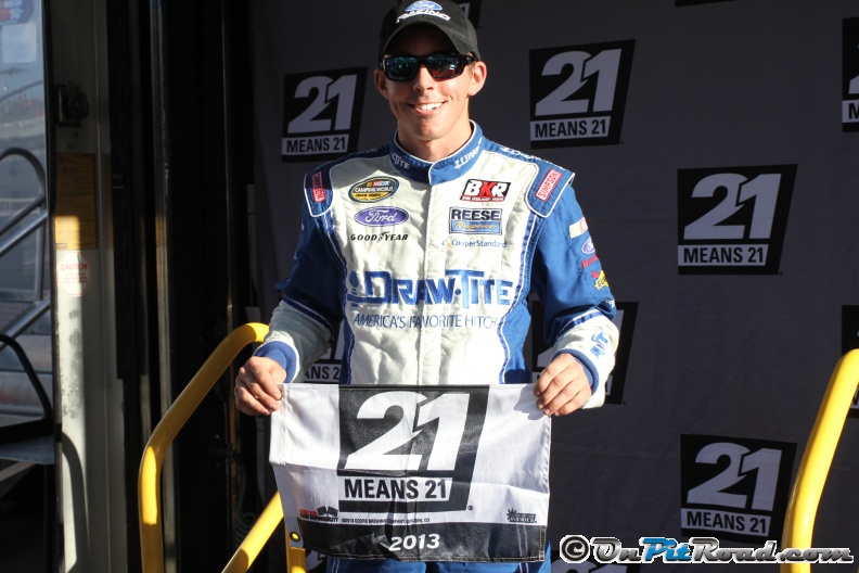 rosschastain_noel