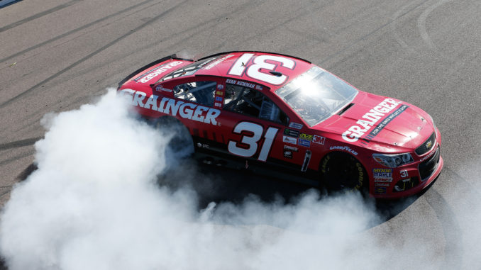 Monster Energy NASCAR Cup Series Camping World 500
