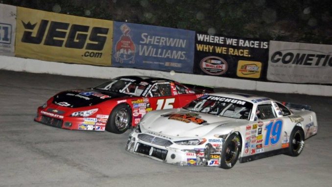 (5-26-17) Chad Finchum #19 - Kres VanDyke #15 (Kingsport Speedway - Late Model Stock Car)