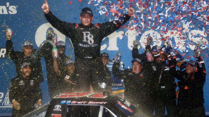 NASCAR Camping World Truck Series Overton's 225