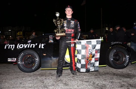 johnhunternemechek_snowflake_speed51